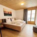 Apartmenthaus Matri By Pferd Auf Wolke Апартаменты *