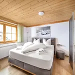 Apartmenthaus Matri By Pferd Auf Wolke * Вальд-ам-Арльберг