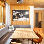Апартаменты Apartmenthaus Matri By Pferd Auf Wolke *