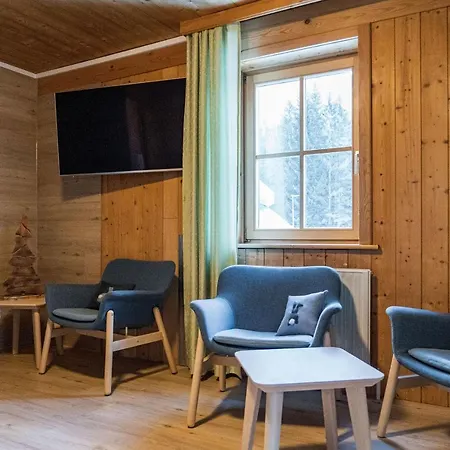 Apartmenthaus Matri By Pferd Auf Wolke * Wald am Arlberg