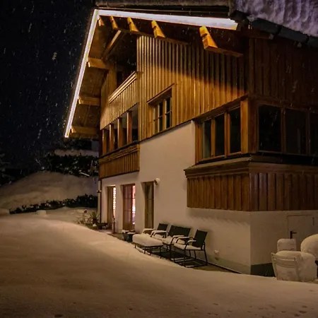 Apartmenthaus Matri By Pferd Auf Wolke Apartment *