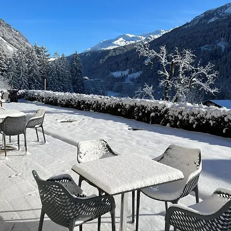 Apartmenthaus Matri By Pferd Auf Wolke Apartment *