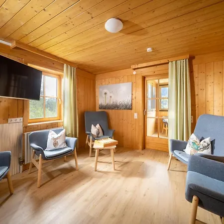 Apartmenthaus Matri By Pferd Auf Wolke *